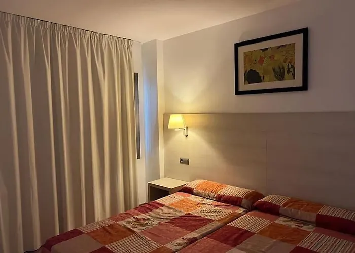 아파트 Michelangelo Super 2 Bedroom Near The