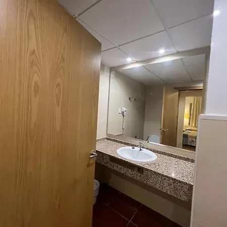 Michelangelo Super 2 Bedroom Near The Apartmán